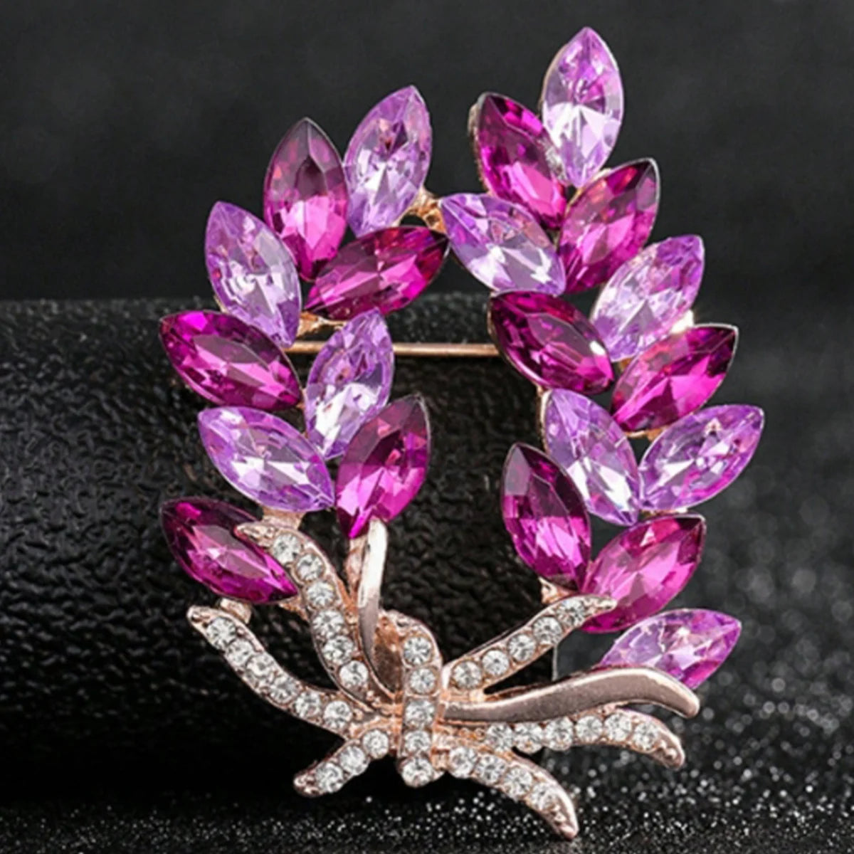 1PC Women's Fashion Trendy Charm Brooch Jewelry Chest Flower Accessories Suitable for Date, Party, Festival Gifts